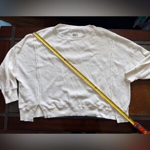 American Eagle Outfitters Cream Sweatshirt